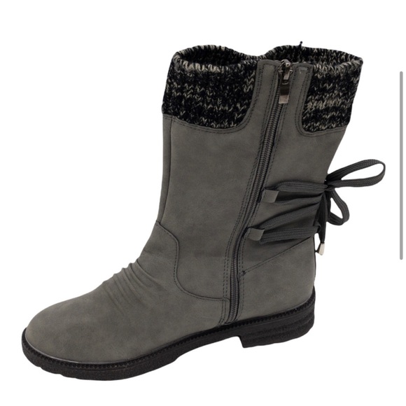 BUTITI Gray Knit Sock Accent Back Lace Boots - Picture 2 of 12